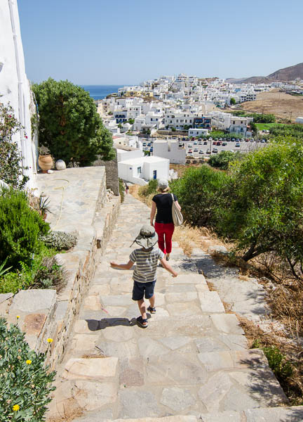 Following the Leader - Naxos